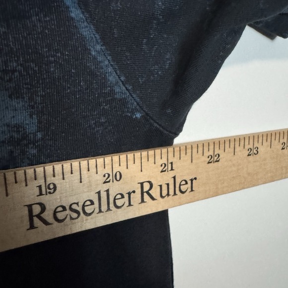 Affliction Henley Shirt Mens Large Black Blue Distressed Y2K Biker Goth Grunge - Picture 9 of 10